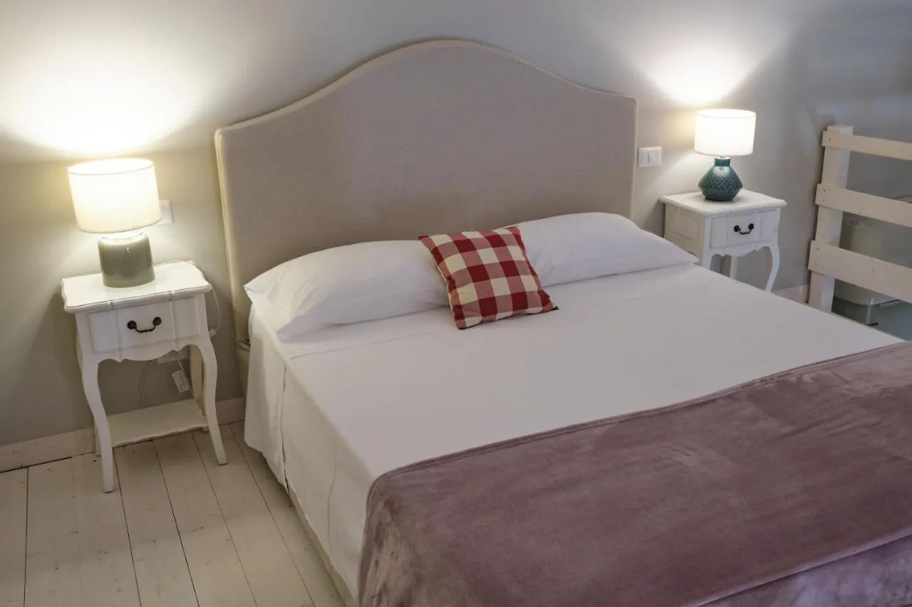 Tenuta Edone' Country House Graniti Farm stay